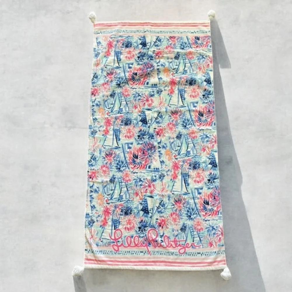 New! LILLY PULITZER TASSEL Beach Bath Towel